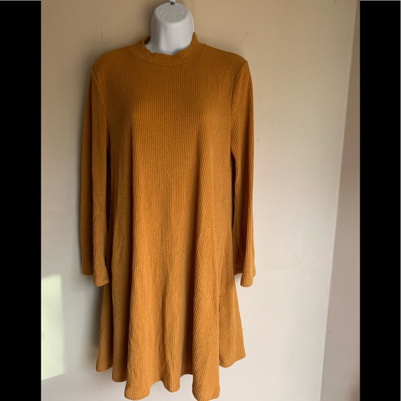 Old navy ribbed dress - Picture 1 of 3